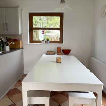 別荘 Luxurious Large West Cork With Seaviews スキバリーン