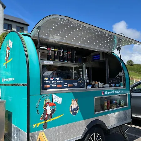 Luxurious Large West Cork With Seaviews 別荘 *