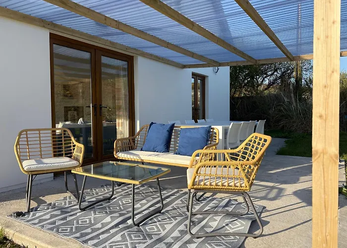 Semesterbostad Luxurious Large West Cork With Seaviews Skibbereen