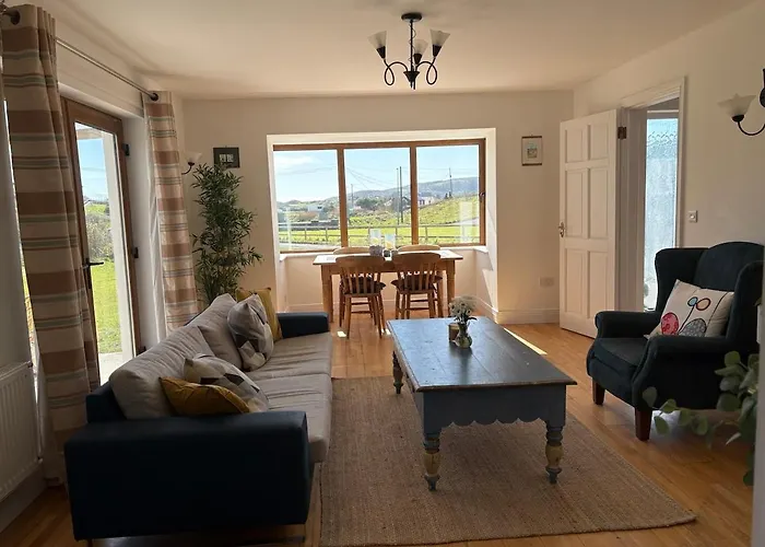 Luxurious Large West Cork With Seaviews * Skibbereen