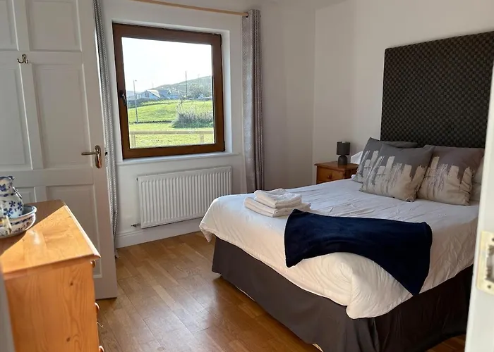 Semesterbostad Luxurious Large West Cork With Seaviews *