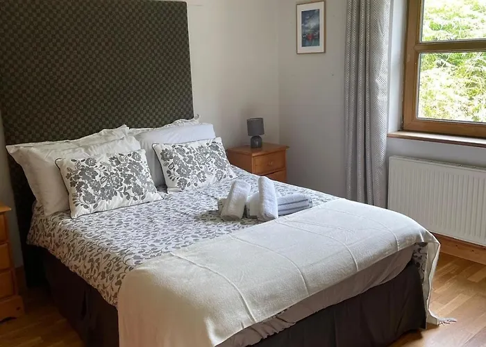 Luxurious Large West Cork With Seaviews *